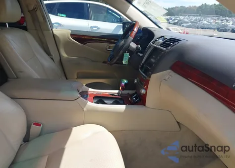 2011 Lexus Ls 460 from USA, damaged, VIN JTHCL5EF1B5010040